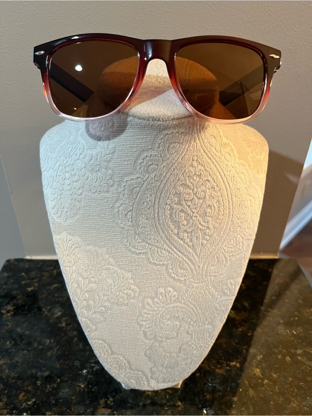 Women's Ombre Purplish Gradient Sunglasses